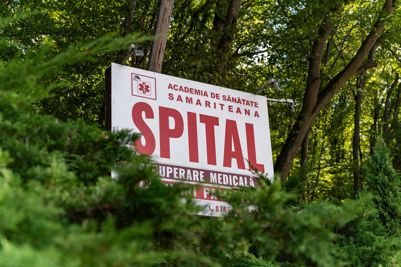 Indicatorul rutier „Spital – Recuperare medicală” de la șoseaua E60